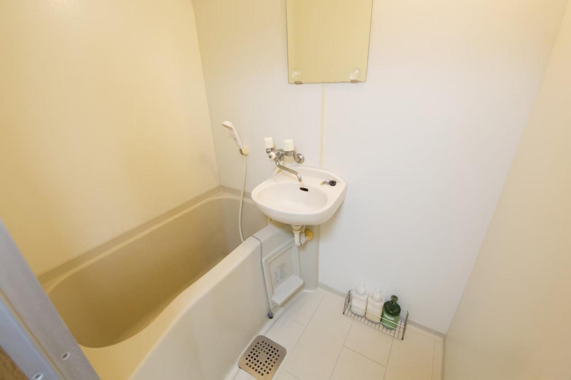 ピースリー安里 501 Apartment